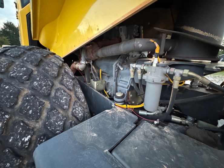 2014-bomag-bw213dh-4-image-9