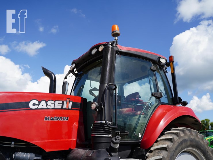 2017-case-ih-magnum-280-image-9