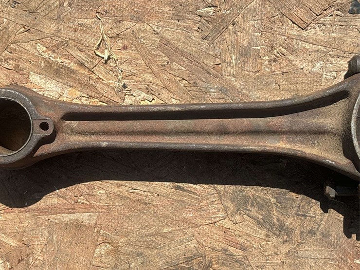 john-deere-model-g-rod-set-and-camshaft-image-8