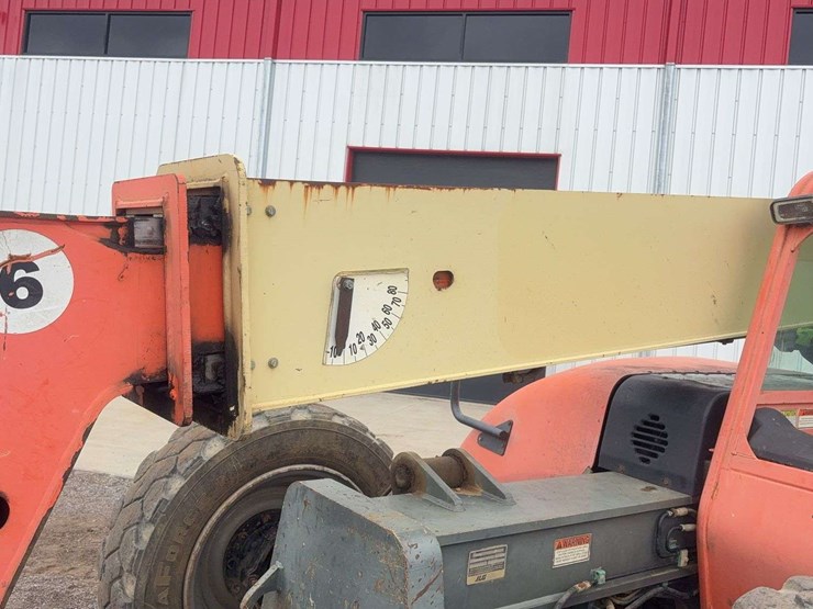 2006-jlg-g6-42a-image-22