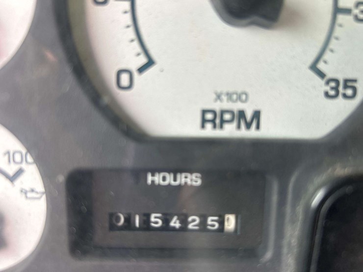 2004-ic-corporation-3000ic-school-bus-image-7
