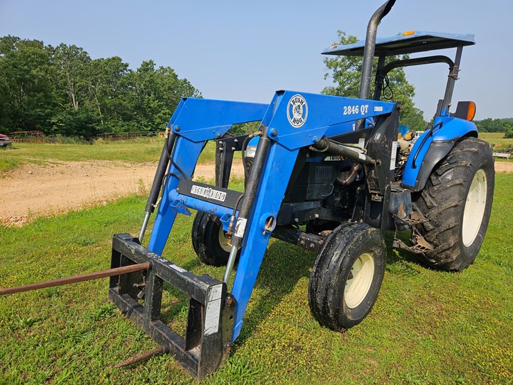 new-holland-tb110-image-1