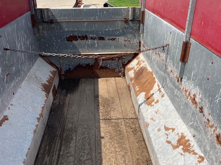 10ft-metal-barge-wagon-image-12