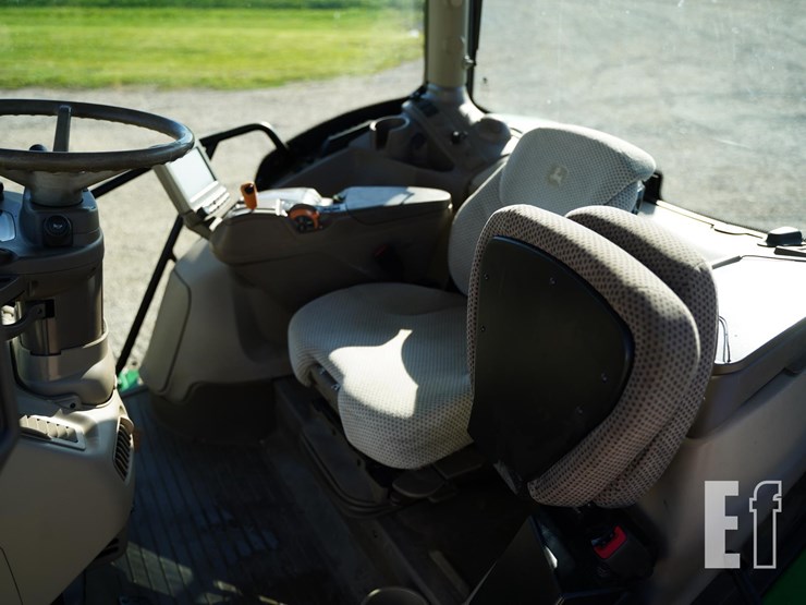2018-john-deere-6120r-image-29