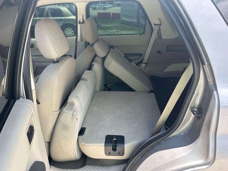 2008-ford-escape-xlt-image-15