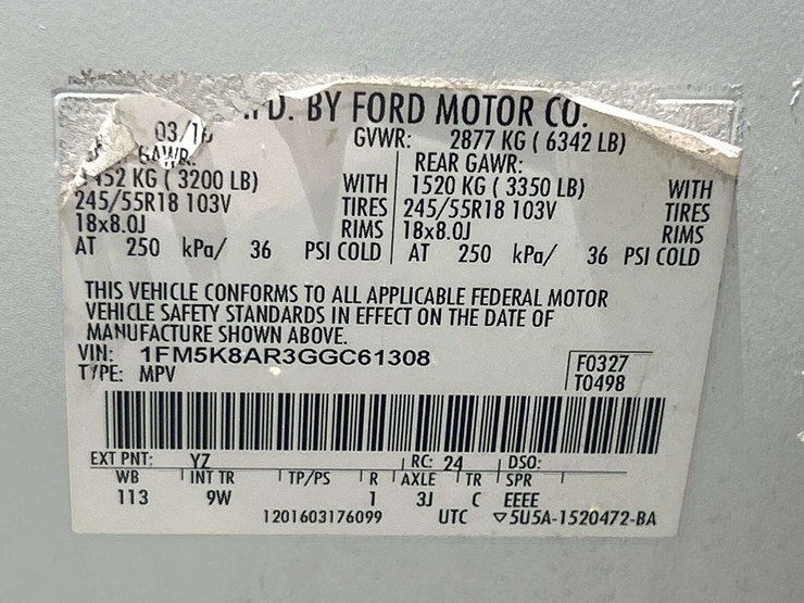 2016-ford-explorer-image-5