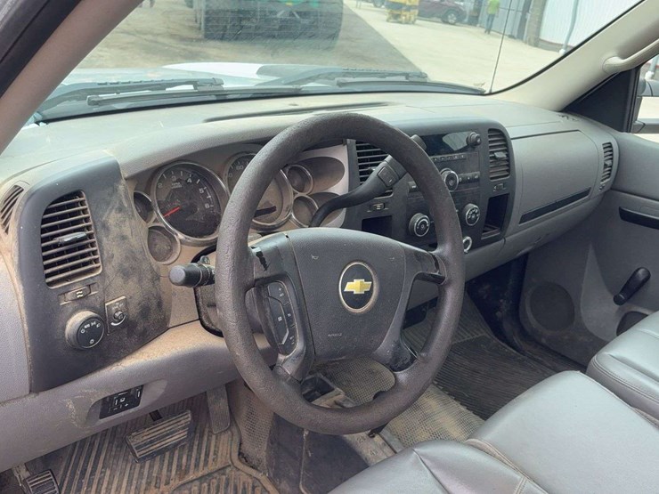 2012-chevrolet-silverado-3500hd-image-20