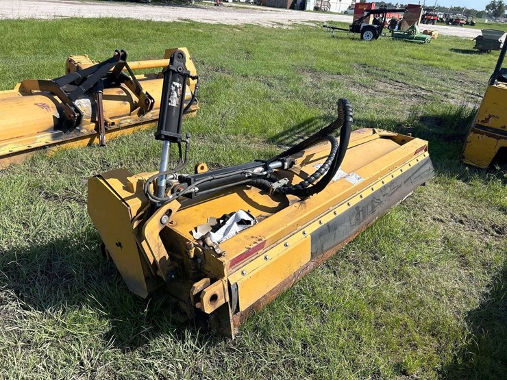 tiger-mowers-80in-super-duty-twin-flail-mower-tractor-attachment-image-4