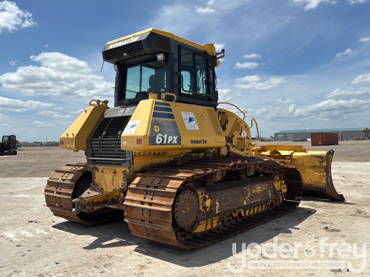 2016-komatsu-d61px-24-image-5