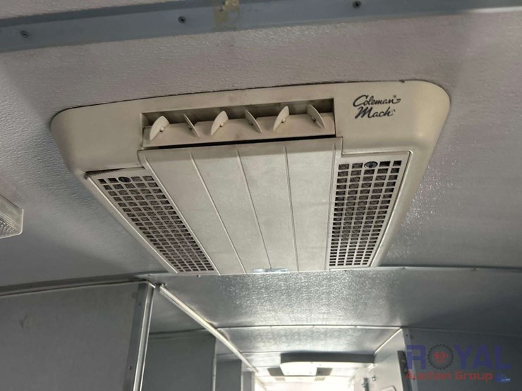2002-blue-bird-f131612-bus-image-45