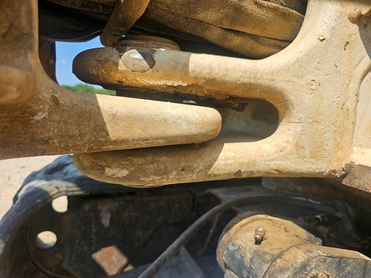 bobcat-325-image-59