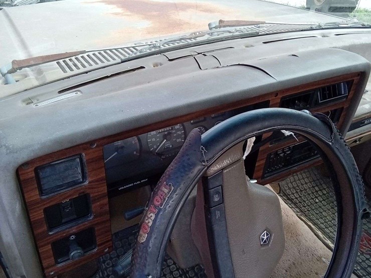 1991-dodge-dakota-image-16