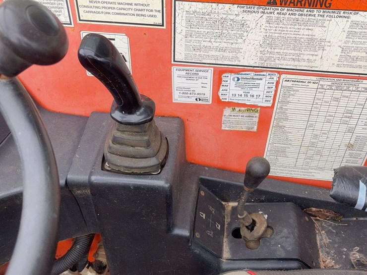 2006-jlg-g6-42a-image-36