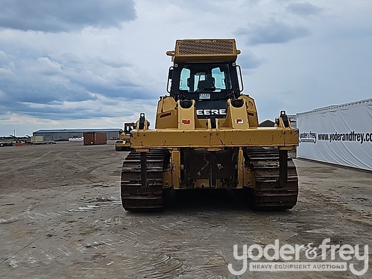 2018-deere-850k-image-4