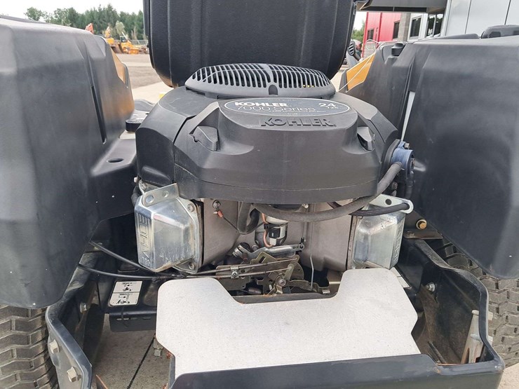 2015-cub-cadet-60-image-5