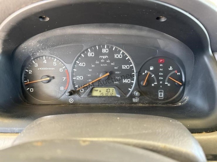 2001-honda-accord-sdn-image-16