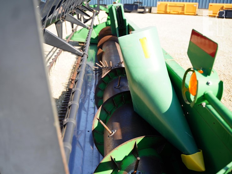 2000-john-deere-920f-image-18