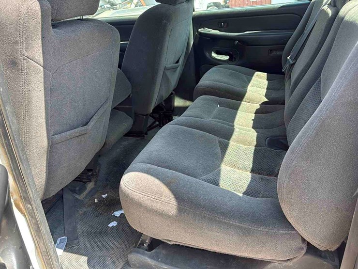 2005-chevrolet-silverado-image-9