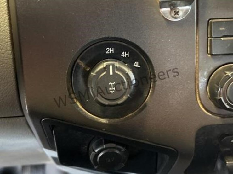 2011-ford-f350-image-19