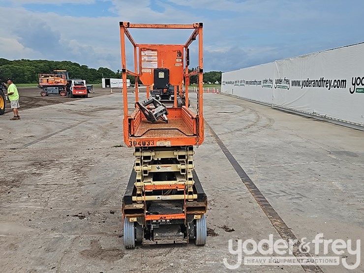 2018-jlg-1932r-image-9