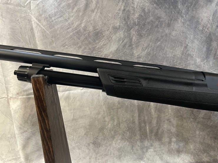 #4612-•-winchester-model-4612-12-ga.-pump-action-shotgun,-sn:-tr6022-051946sp-image-15
