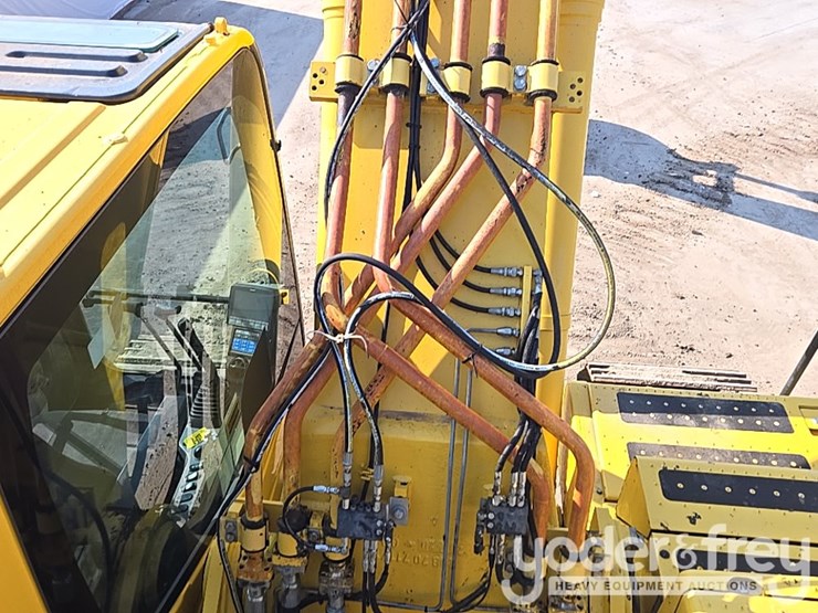2021-komatsu-pc490-lc-11-image-52