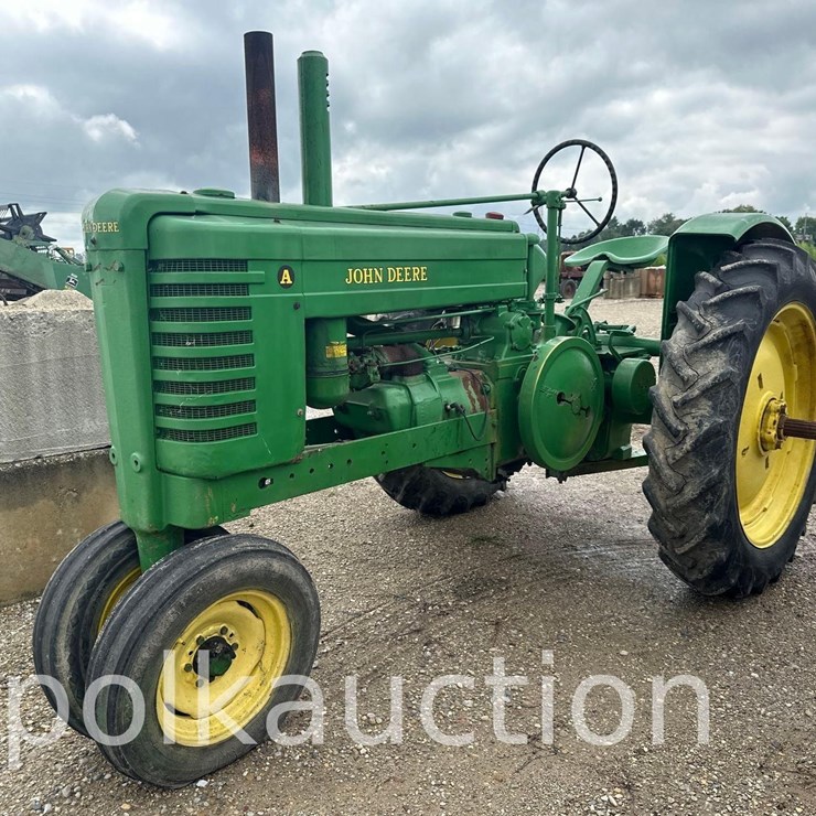 JOHN DEERE A