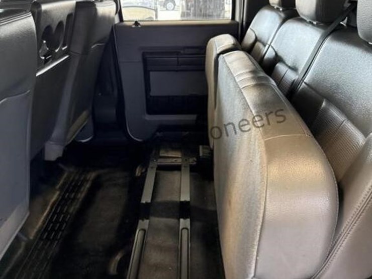 2014-ford-f250-image-25