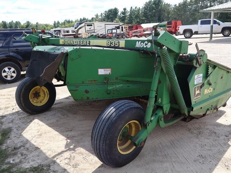 john-deere-935-image-3
