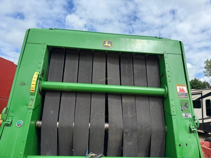 john-deere-567-image-10