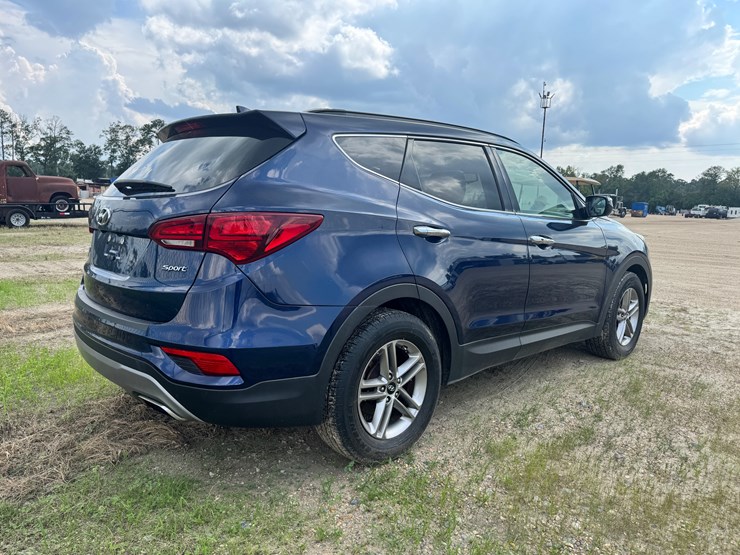 2018-hyundai-santa-fe-image-5
