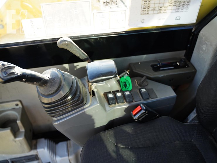2013-caterpillar-308e2-cr-image-37