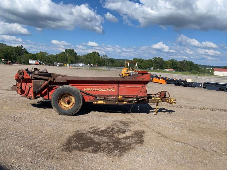 new-holland-519-image-4