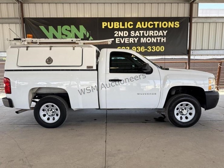 2012-chevrolet-silverado-1500-image-1
