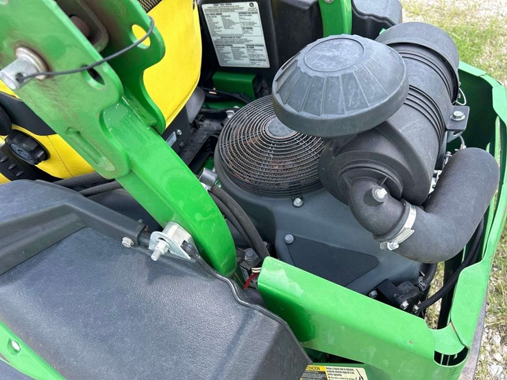 john-deere-l118-image-7