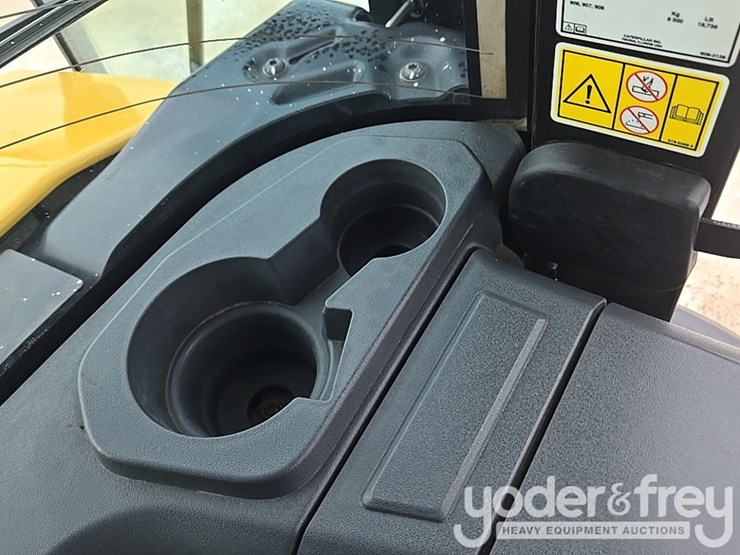 2023-caterpillar-908-image-50