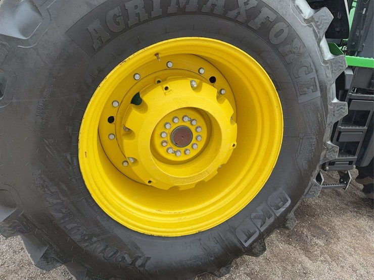 2021-john-deere-7r-350-image-12