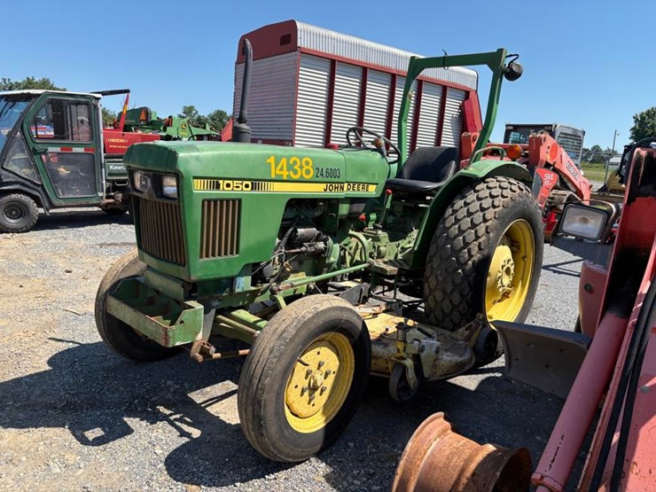 john-deere-1050-image-5
