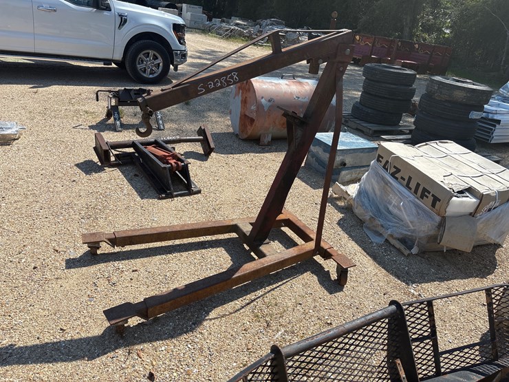 #22858-•-engine-hoist-image-2