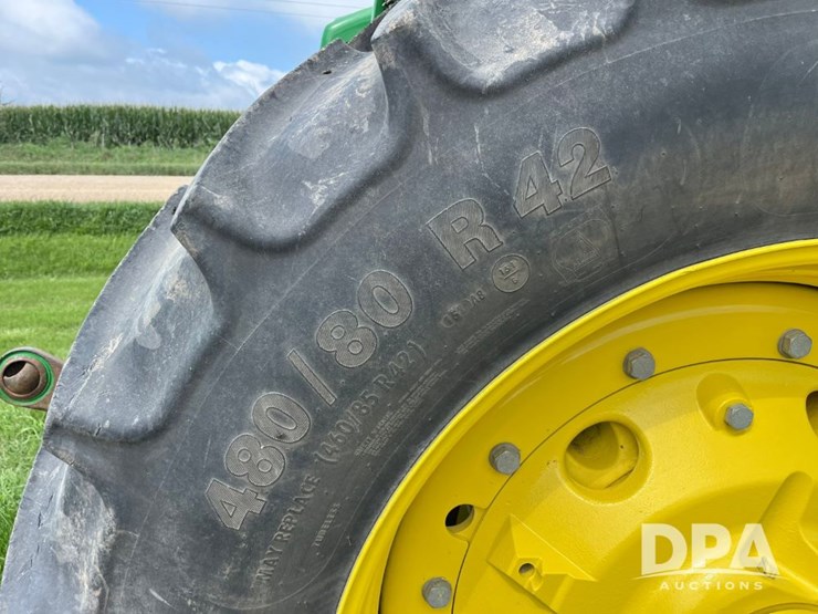 2014-john-deere-6140r-image-31