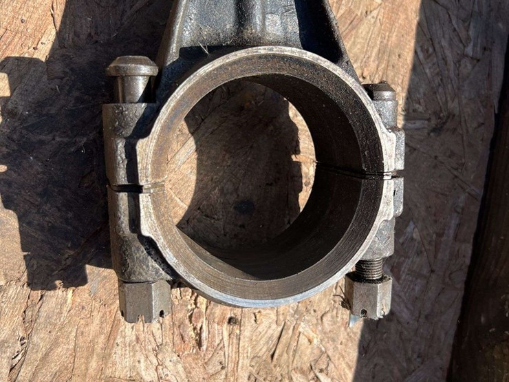 john-deere-model-g-pistons,-rods,-and-camshaft-image-5