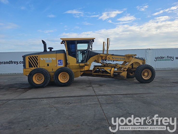 2005-volvo-g930-image-6