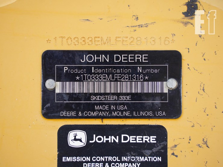 2015-deere-333e-image-34