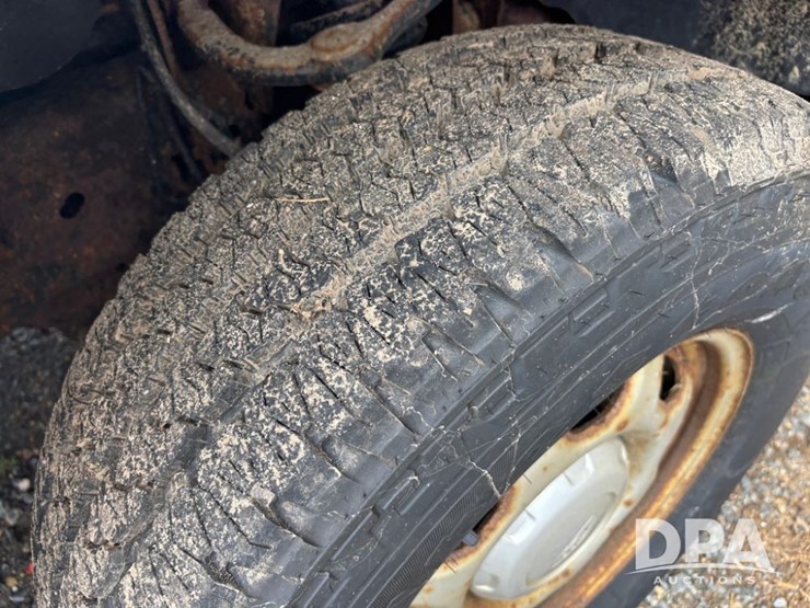2012-ford-f150-image-24