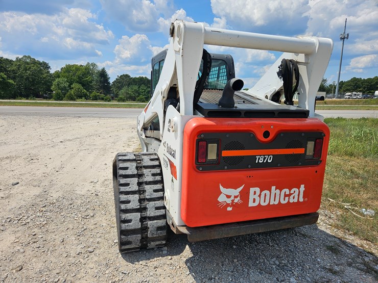 2019-bobcat-t870-image-11