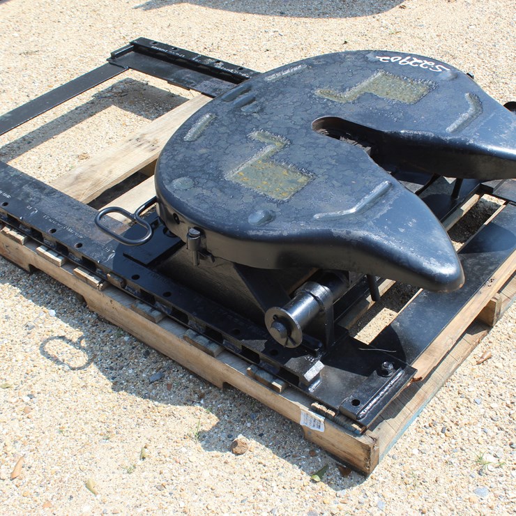 #22902 • FONTAINE 5TH WHEEL HITCH, AIR SLIDE