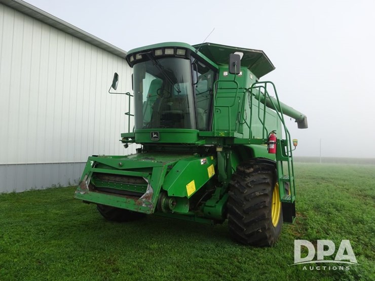 2001-john-deere-9550-image-3