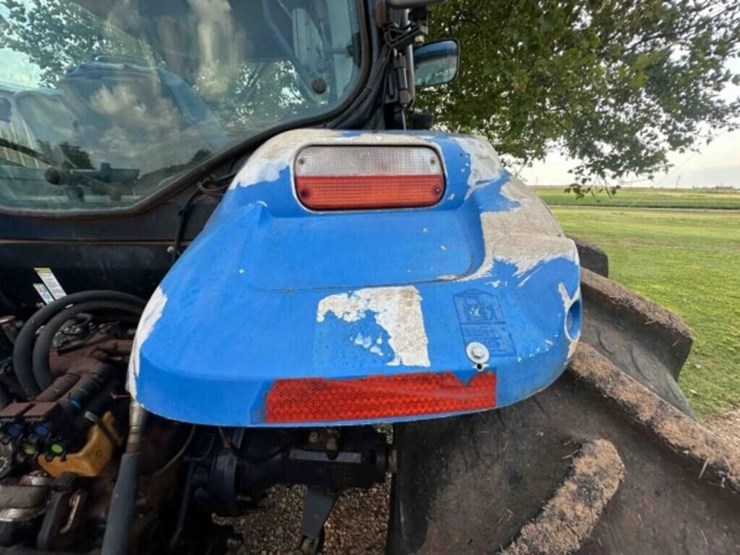 new-holland-t6050-image-16