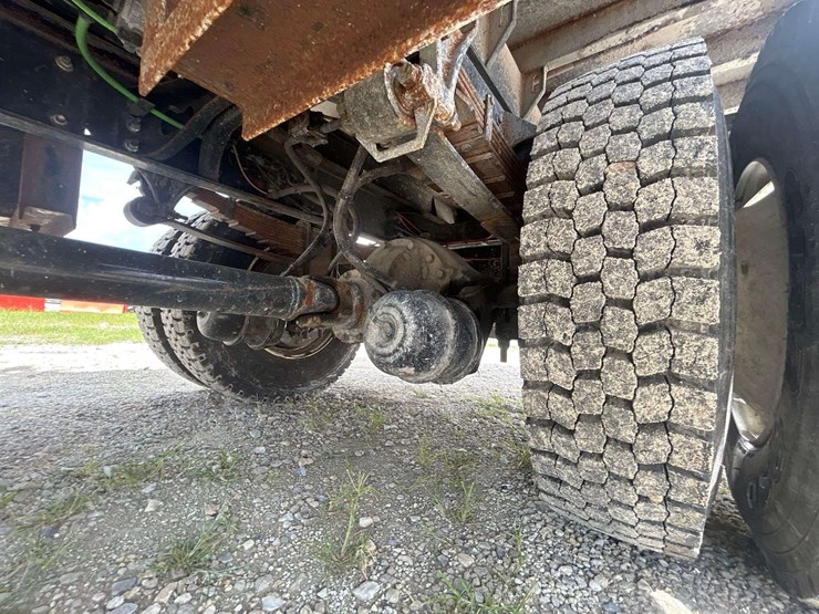 2021-international-hv507-4x4-12ft-single-axle-dump-truck-image-21