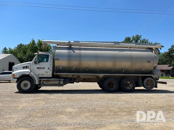 2009-sterling-feed-truck-(jn2573,-unit-2018)-image-20
